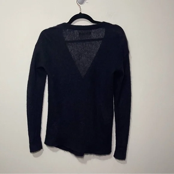 Abercombie & Fitch Women's navy V neck mohair wool blend casual cardigan in XS - Picture 8 of 8